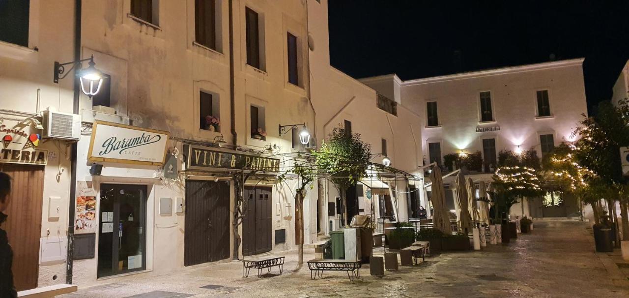 Dimora Nel Cuore Del Centro Storico Di Monopoli Exterior foto